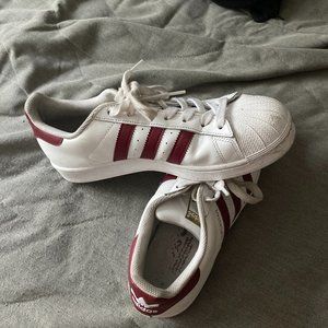adidas Originals Superstar Sneakers RED STRIPE